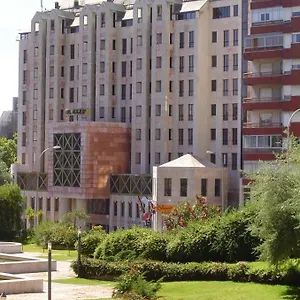 Alif Campo Pequeno Ξενοδοχείο